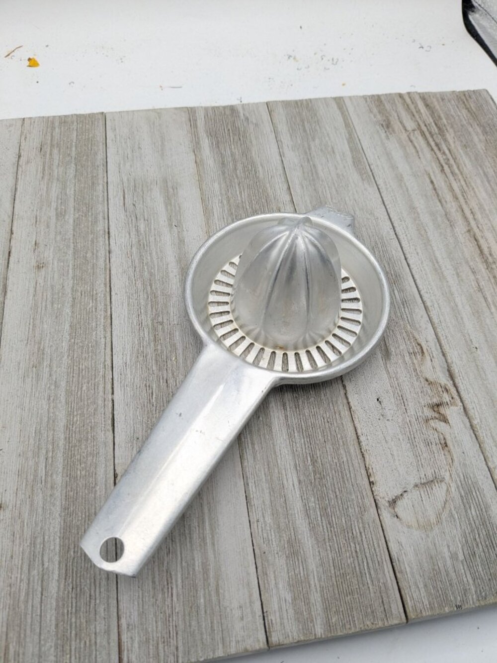 Vintage Foley #4 Hand Held Juicer Reamer Metal aluminum 8 1/4"